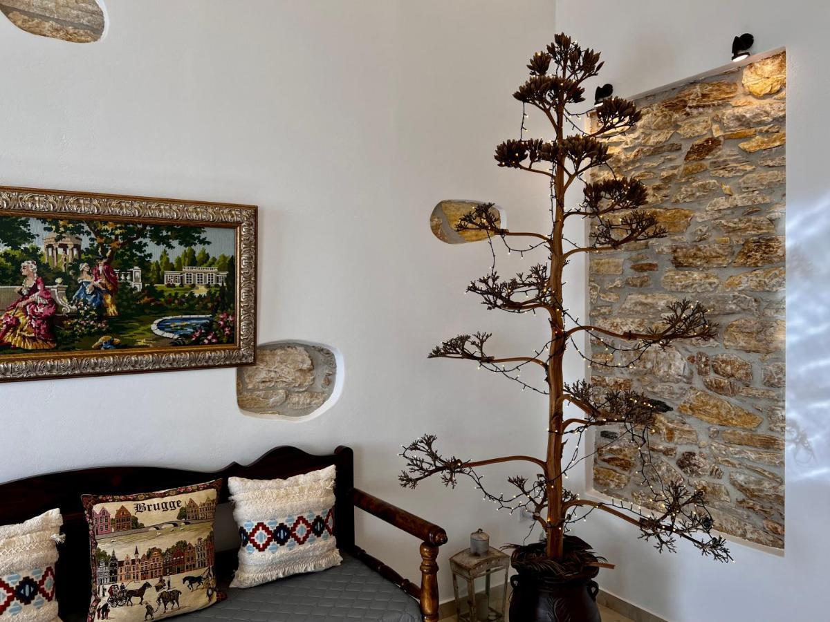 Petra Home Heritage And Hospitality Aperathos Luaran gambar
