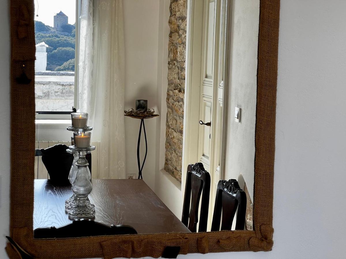 Petra Home Heritage And Hospitality Aperathos Luaran gambar