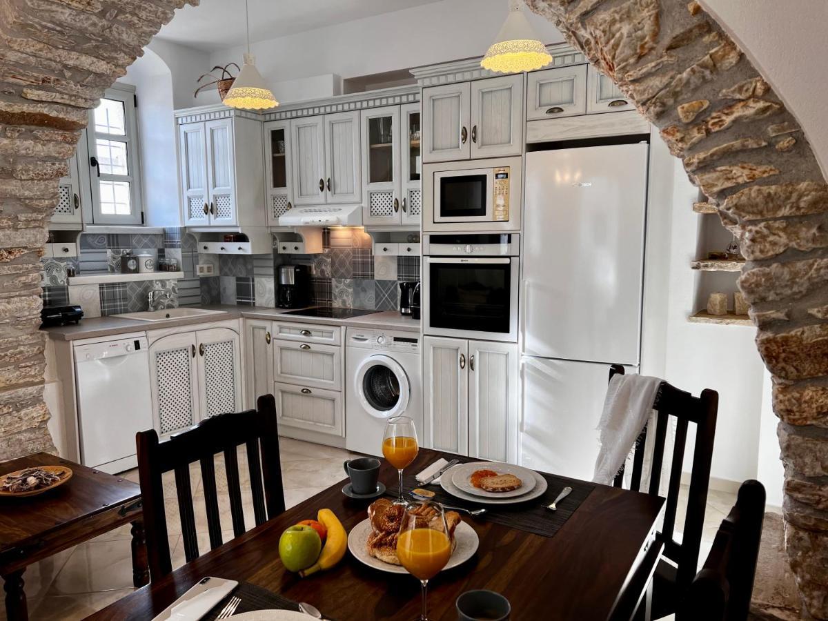 Petra Home Heritage And Hospitality Aperathos Luaran gambar