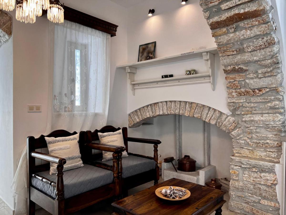 Petra Home Heritage And Hospitality Aperathos Luaran gambar
